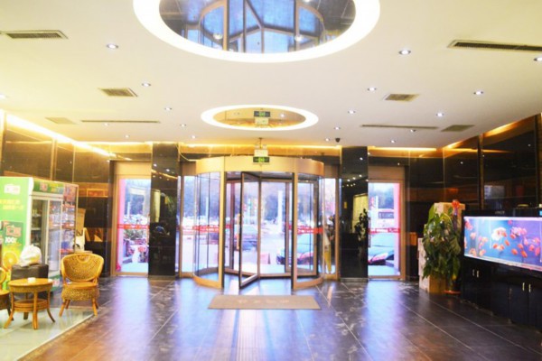 风情南京，打造高端娱乐养生空间(南京风情小镇)-第1张图片-南京桑拿